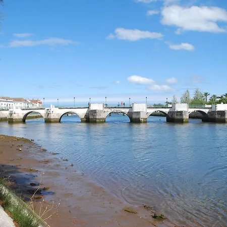 Solar Da Ria Nyaraló